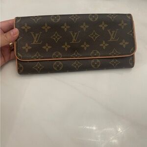 Louis Vuitton Twin pochette GM